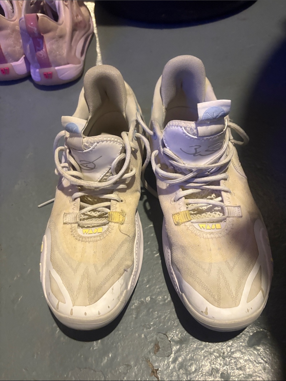 Men's Athletic Lace-Up Sneakers in Off-White with Yellow Accents